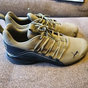 Puma Momenta Mens 12